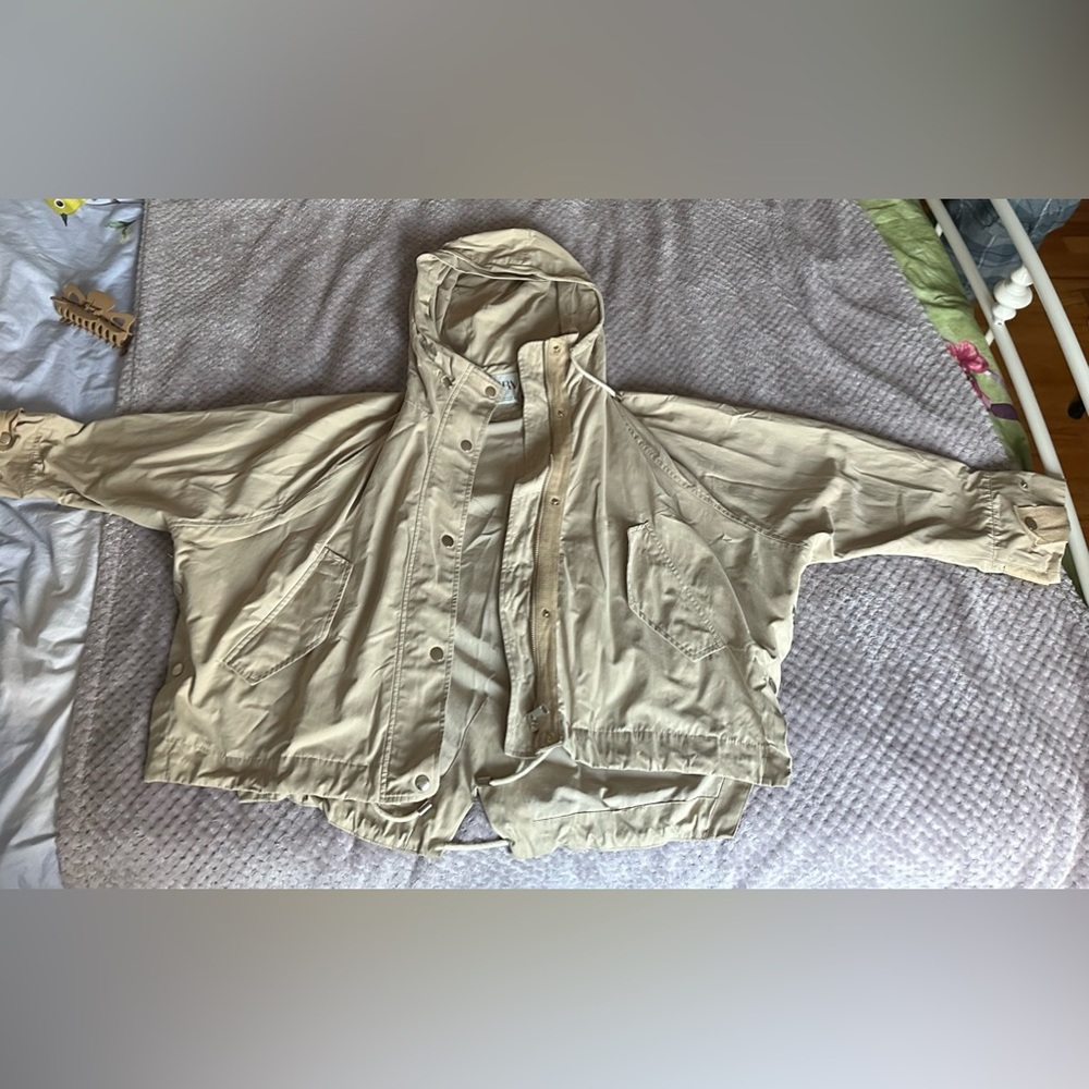 ZARA WINDBREAKER
